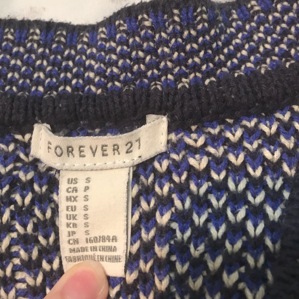 Cardigan - Picture 3 of 3